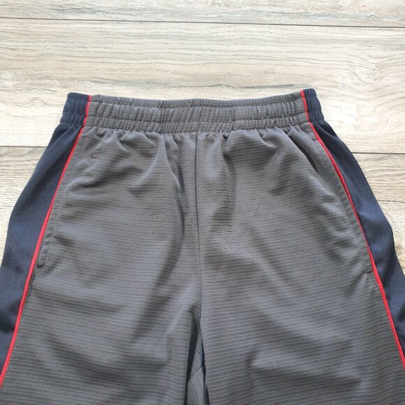 University Of Arizona Wildcats Gray Red Athletic Shorts S Colosseum Waist 26 - Picture 3 of 6